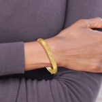 10k 5/16 Diamond-cut Fancy Hinged Bangle Bracelet - Image 4