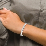 Sterling Silver 7mm Solid Polished Plain Slip-On Bangle Bracelet - Image 4